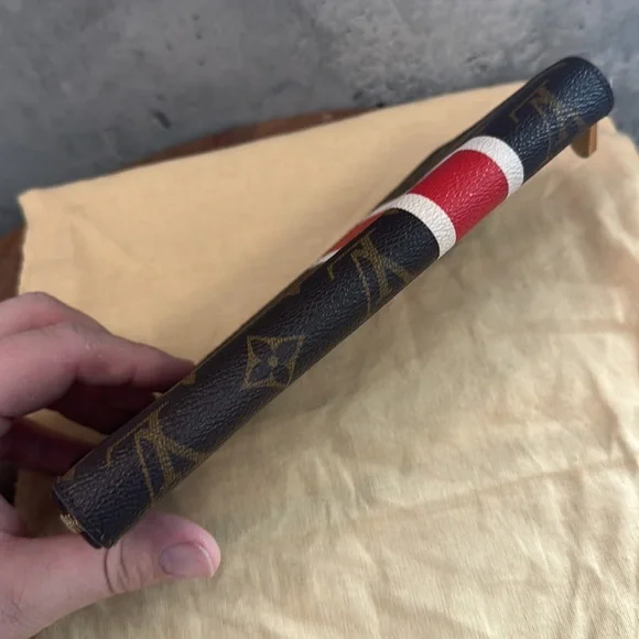 Louis Vuitton classic monogram china run zippy zip around wallet organizer - Picture 8 of 15